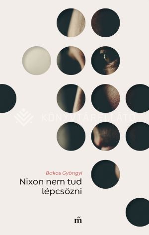 Kép: Nixon nem tud lépcsőzni