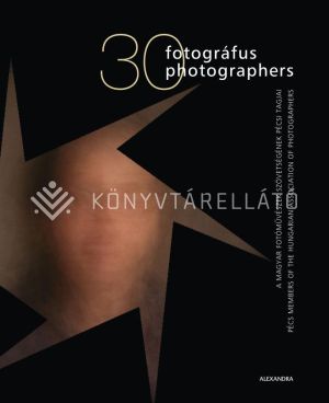 Kép: 30 fotográfus